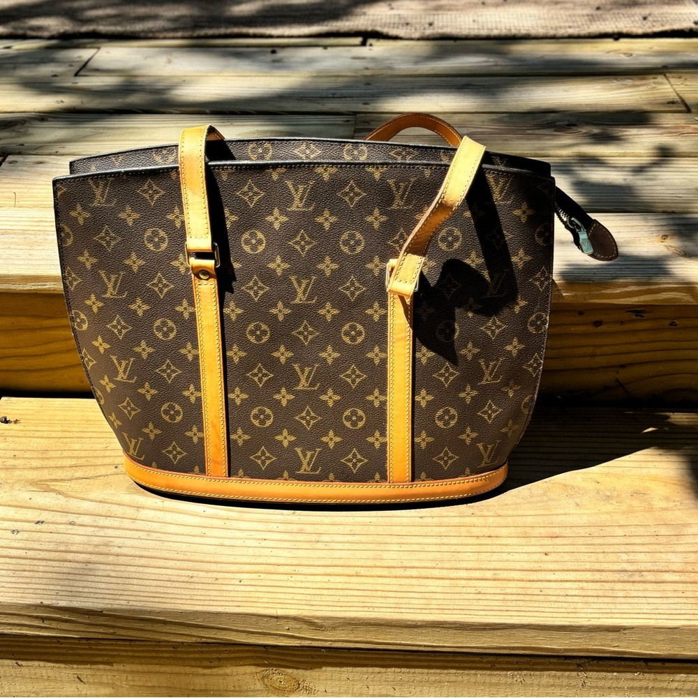 Louis Vuitton Babylone Tote Bag